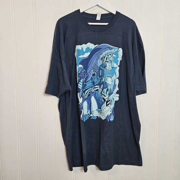 Tultex Tee Mens XXXL Blue Siberian Stroll T Shirt  Art by Ten Hundred Tiger Elmo - Picture 3 of 15